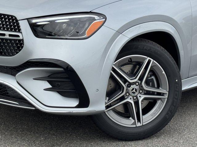 new 2026 Mercedes-Benz GLE 450 car, priced at $81,215