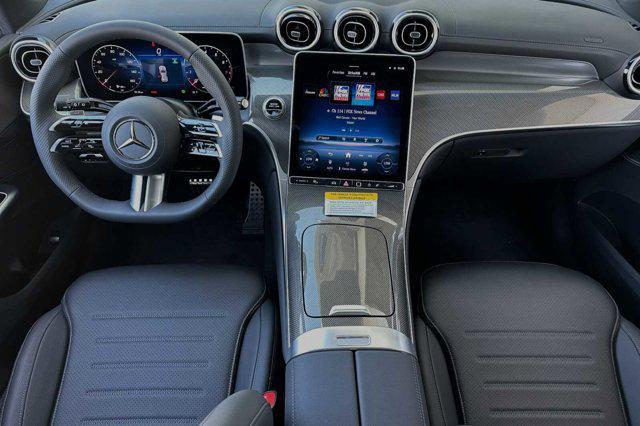 new 2025 Mercedes-Benz GLC 300 car, priced at $61,075