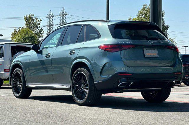 new 2025 Mercedes-Benz GLC 300 car, priced at $61,075