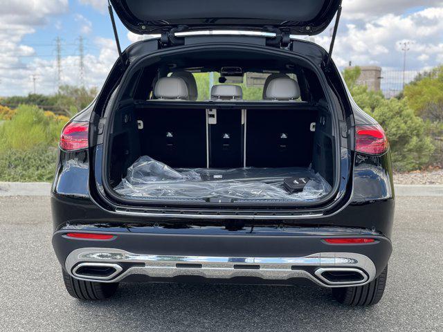 new 2026 Mercedes-Benz GLC 300 car, priced at $55,550