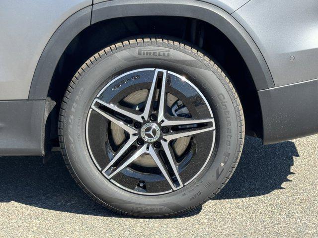 new 2025 Mercedes-Benz EQB 250 car, priced at $64,125