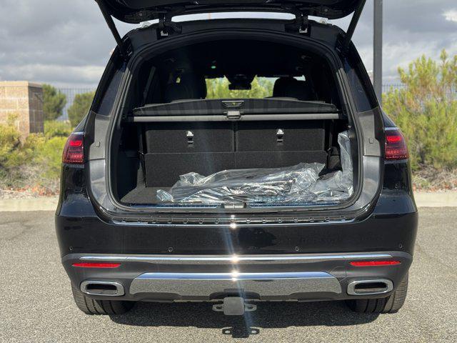 new 2025 Mercedes-Benz GLS 450 car, priced at $91,945