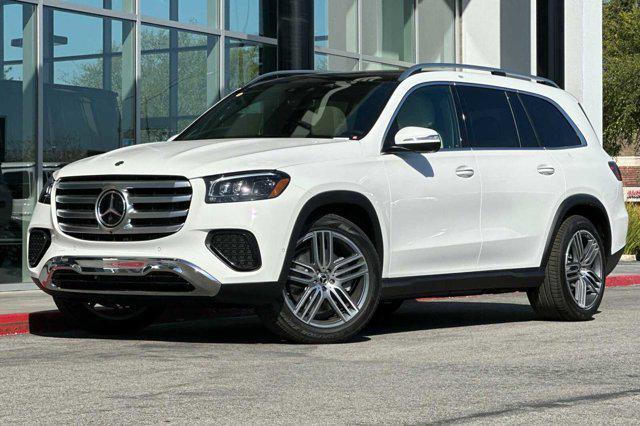 new 2025 Mercedes-Benz GLS 450 car, priced at $92,945