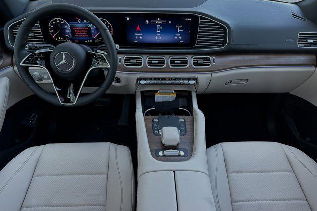 new 2025 Mercedes-Benz GLS 450 car, priced at $92,945