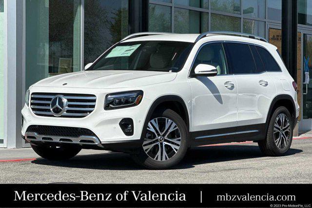 new 2025 Mercedes-Benz GLB 250 car, priced at $49,620