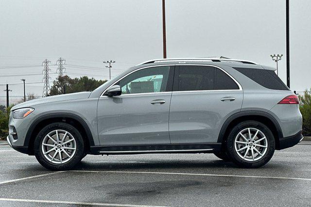 new 2025 Mercedes-Benz GLE 450 car, priced at $80,445