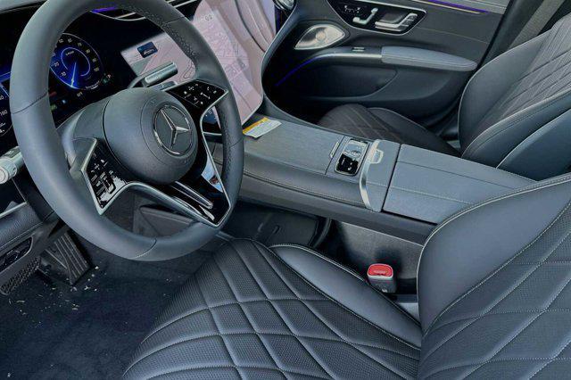 new 2024 Mercedes-Benz EQS 580 car, priced at $146,610