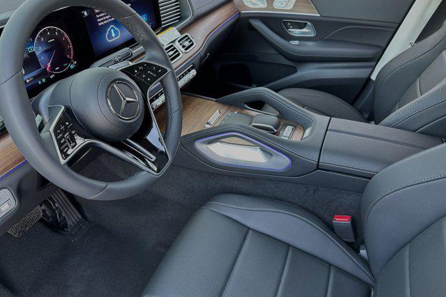 new 2024 Mercedes-Benz GLS 450 car, priced at $92,560