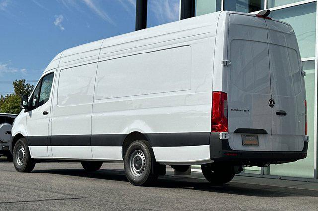 new 2025 Mercedes-Benz Sprinter 2500 car, priced at $68,912