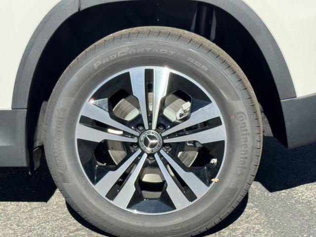 new 2026 Mercedes-Benz GLA 250 car, priced at $44,910