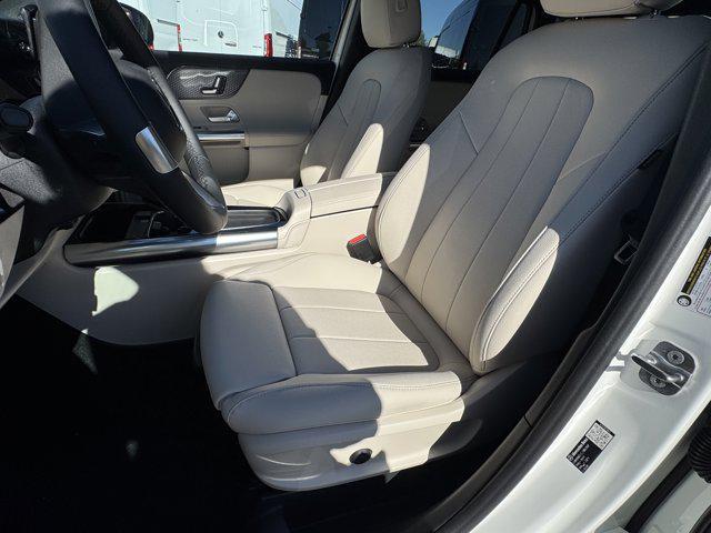 new 2026 Mercedes-Benz GLA 250 car, priced at $44,910