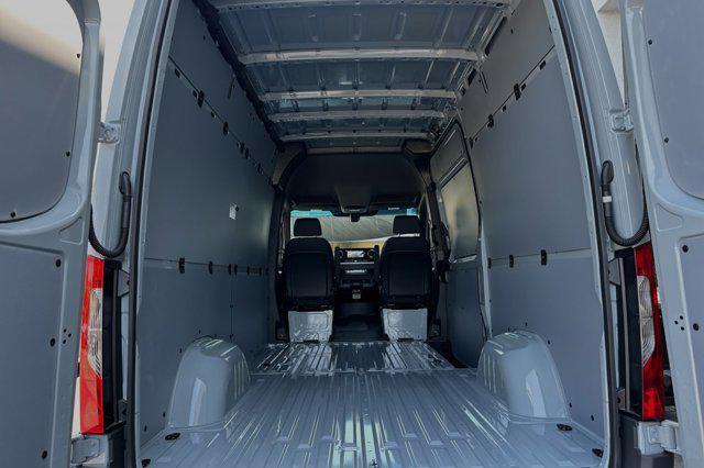 new 2025 Mercedes-Benz Sprinter 2500 car, priced at $64,286