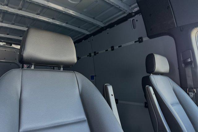 new 2025 Mercedes-Benz Sprinter 2500 car, priced at $64,286