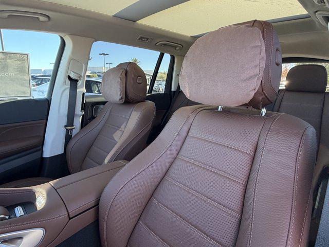 new 2026 Mercedes-Benz GLS 450 car, priced at $92,133