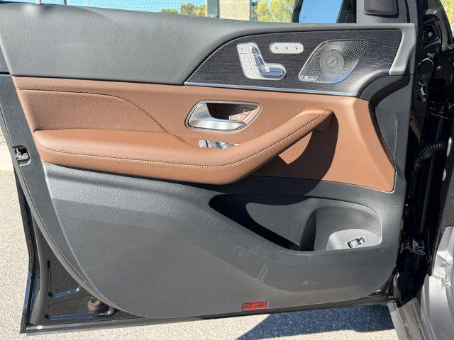 new 2026 Mercedes-Benz GLS 450 car, priced at $92,133