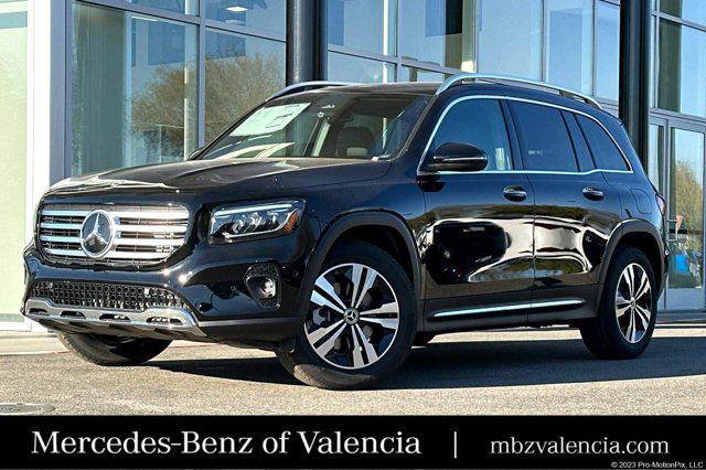 new 2025 Mercedes-Benz GLB 250 car, priced at $47,420