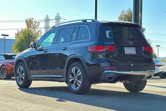 new 2025 Mercedes-Benz GLB 250 car, priced at $47,420