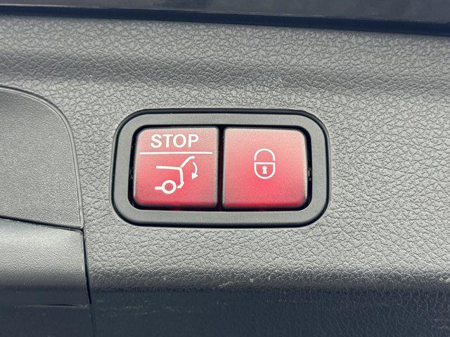 used 2023 Mercedes-Benz GLE 450 car, priced at $51,900