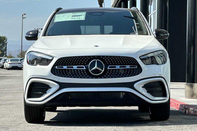 new 2025 Mercedes-Benz GLA 250 car, priced at $52,930