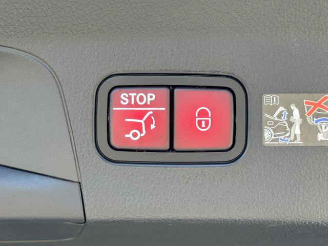 new 2026 Mercedes-Benz AMG GLE 53 car, priced at $102,040