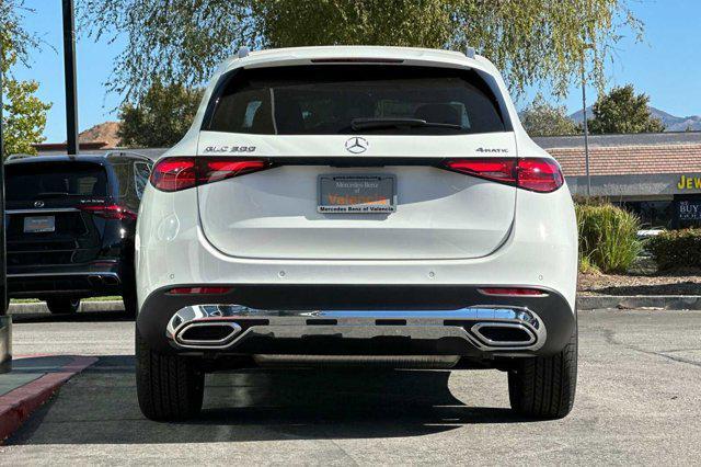 new 2025 Mercedes-Benz GLC 300 car, priced at $55,405