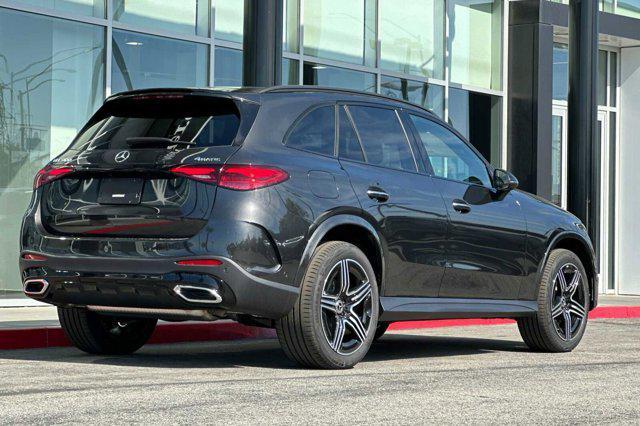 new 2025 Mercedes-Benz GLC 300 car, priced at $60,275