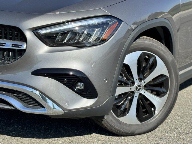 new 2025 Mercedes-Benz GLA 250 car, priced at $49,620