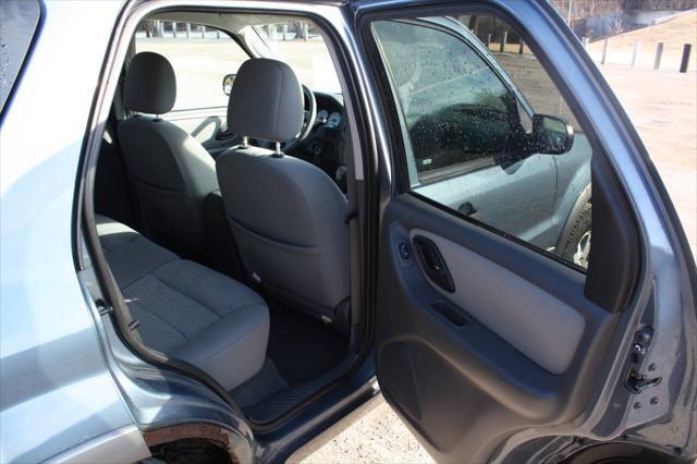 used 2005 Ford Escape car, priced at $5,999