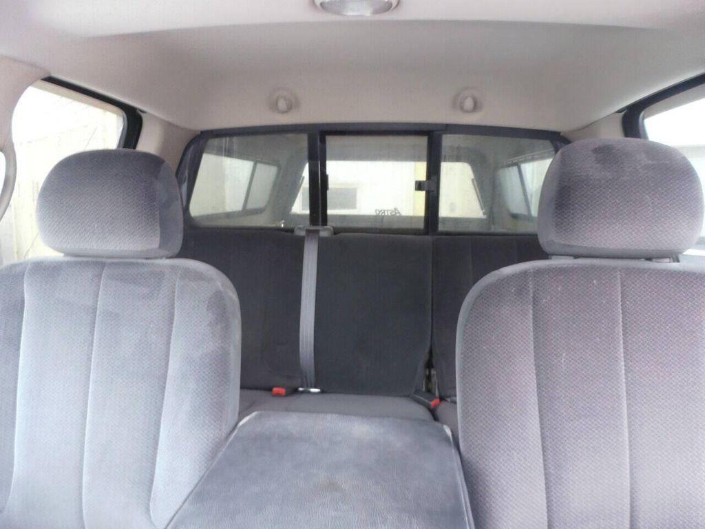 used 2002 Dodge Ram 1500 car, priced at $5,999