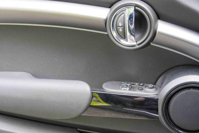 used 2023 MINI Hardtop car, priced at $28,619