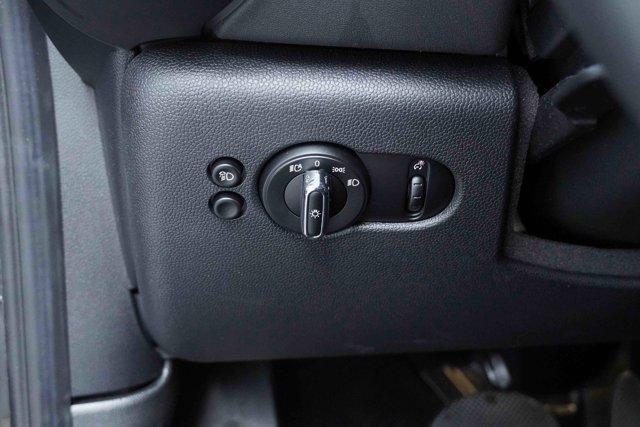 used 2023 MINI Hardtop car, priced at $27,491