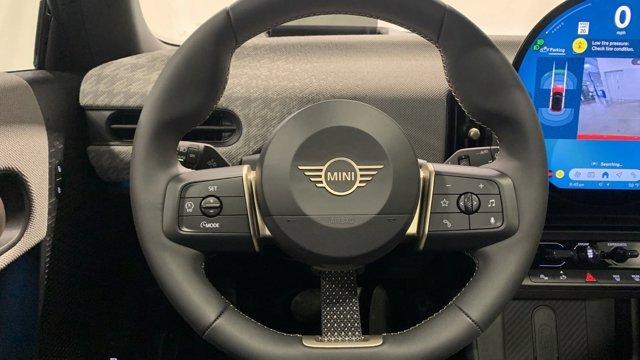 new 2025 MINI Hardtop car, priced at $32,525