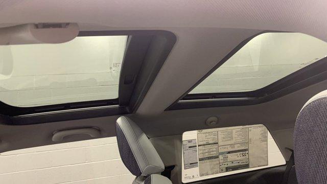 new 2025 MINI Hardtop car, priced at $37,475