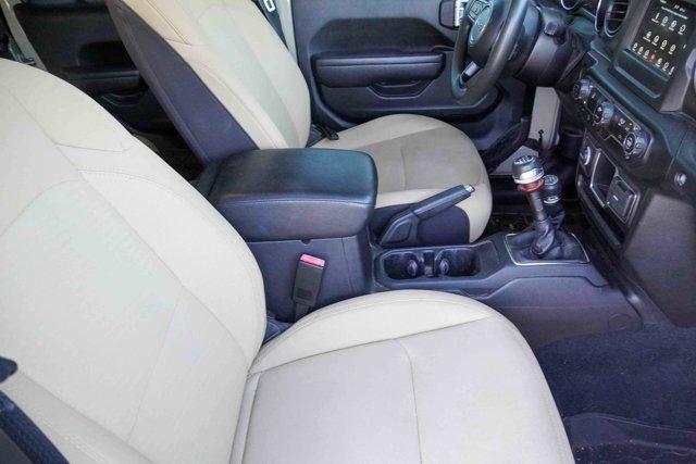 used 2022 Jeep Wrangler Unlimited car, priced at $27,991