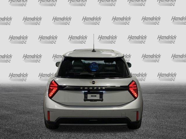 new 2025 MINI Hardtop car, priced at $32,525