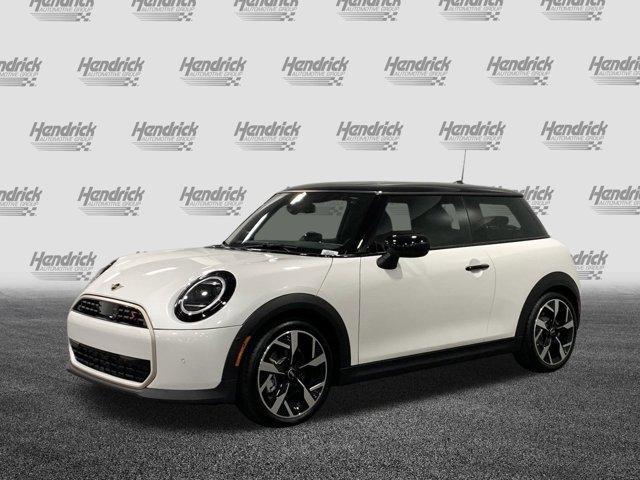 new 2025 MINI Hardtop car, priced at $36,595