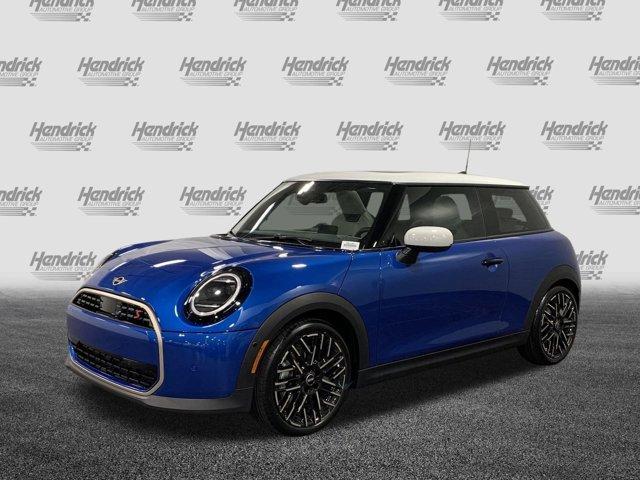 new 2025 MINI Hardtop car, priced at $35,930