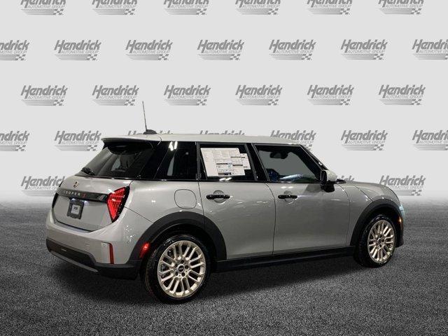 new 2025 MINI Hardtop car, priced at $39,475