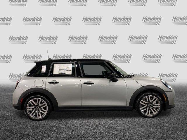 new 2025 MINI Hardtop car, priced at $38,295