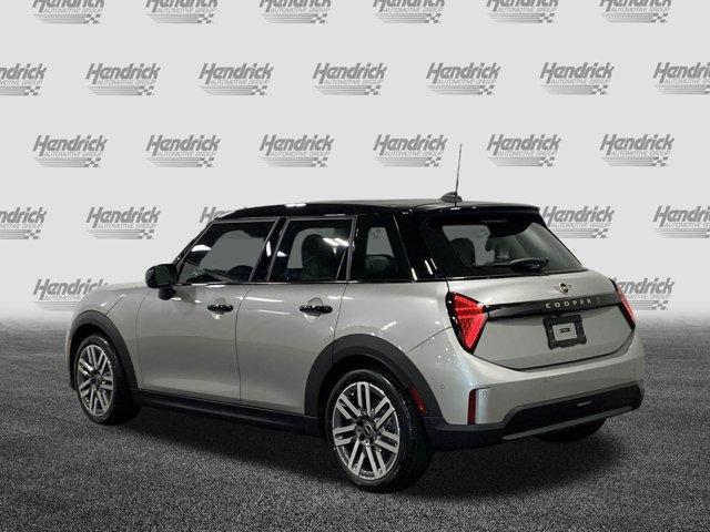 new 2025 MINI Hardtop car, priced at $38,295