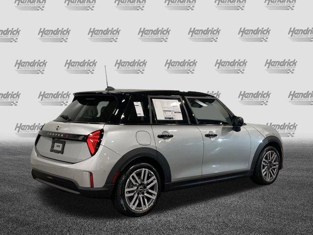 new 2025 MINI Hardtop car, priced at $38,295