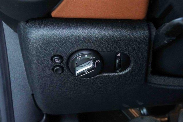 used 2022 MINI Hardtop car, priced at $27,991