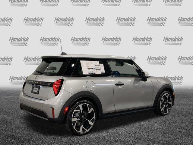 new 2025 MINI Hardtop car, priced at $38,295