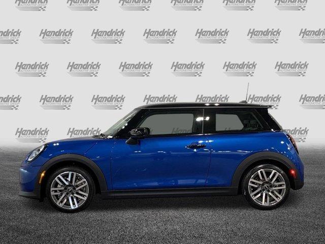 new 2025 MINI Hardtop car, priced at $37,330