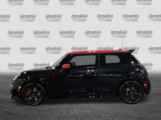 new 2025 MINI Hardtop car, priced at $43,595