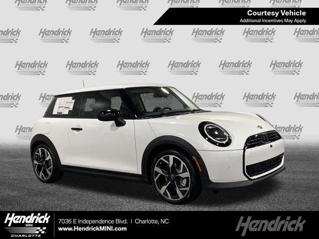 used 2025 MINI Hardtop car, priced at $37,295