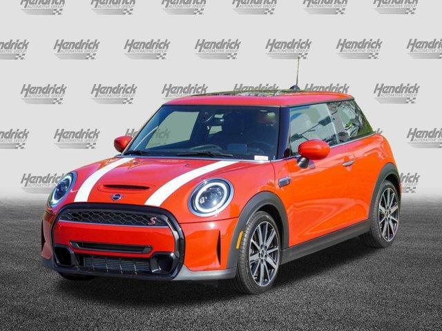 used 2022 MINI Hardtop car, priced at $25,309