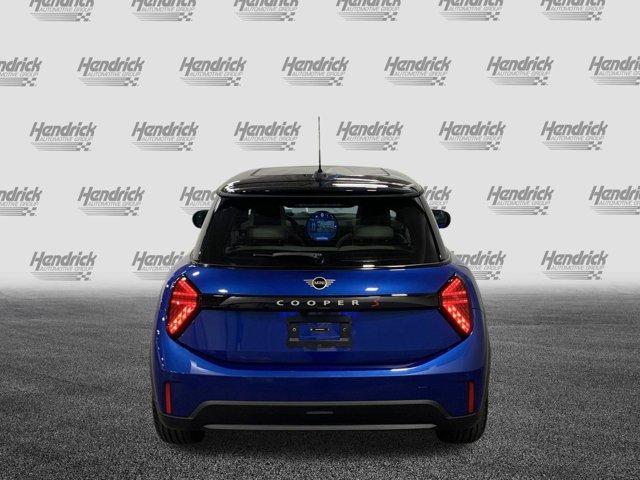 new 2025 MINI Hardtop car, priced at $37,075