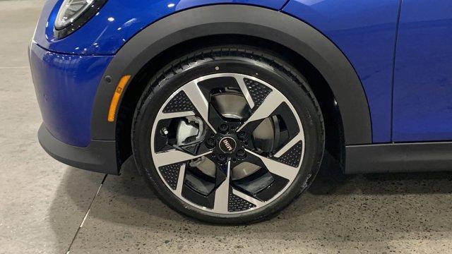 new 2025 MINI Hardtop car, priced at $37,075