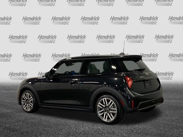 new 2025 MINI Hardtop car, priced at $37,295